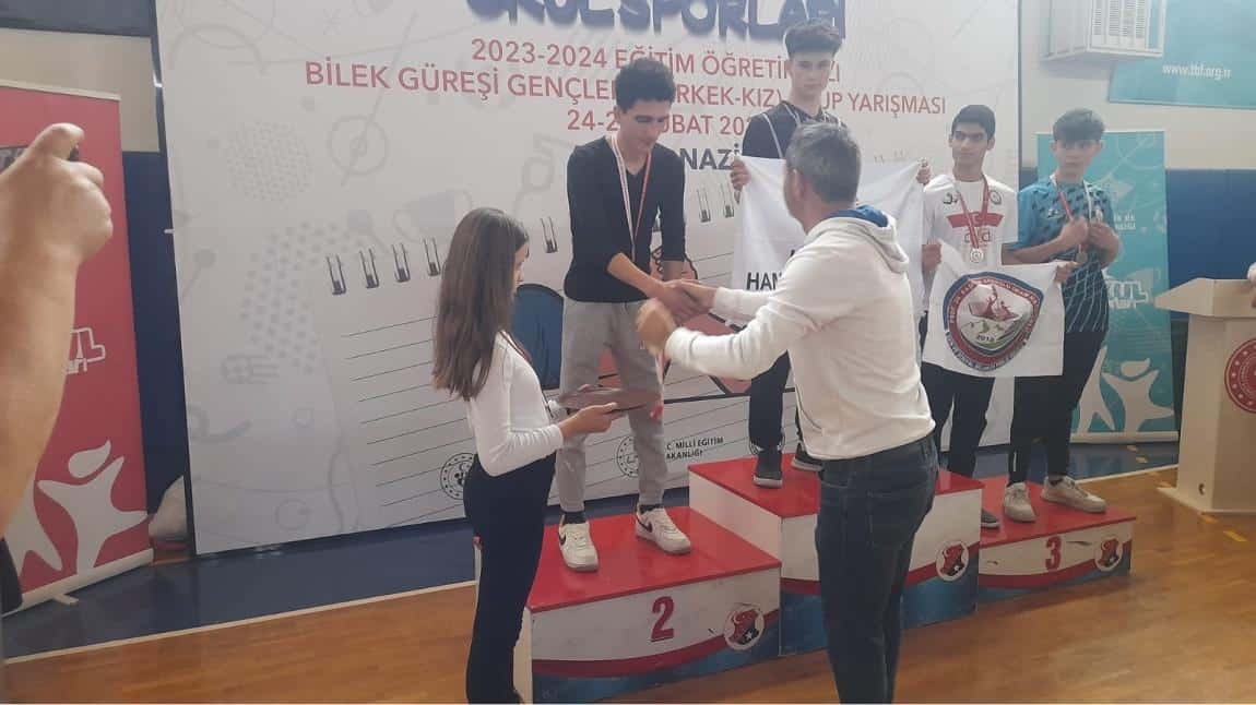 Bilek Güreşinde Türkiye şampiyonasındayız